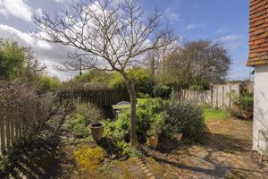 Photo 17- click for photo gallery